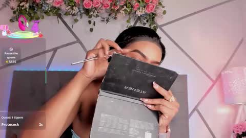 Snapshot of khloerosee chatting on 02.17.26 khloerosee online show from 02.17.26