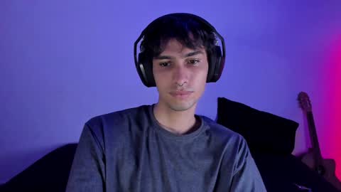 khozler_ online show from 02.04.25