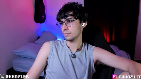 khozler_ online show from 12.04.25