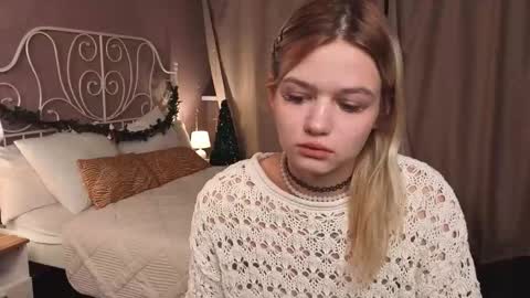 Kiana online show from 12.15.25