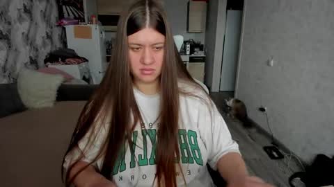 Snapshot of kianna_dior_ chatting on 11.15.25 kianna_dior_ online show from 11.15.25