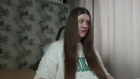 kianna_dior_ online show from 02.09.26