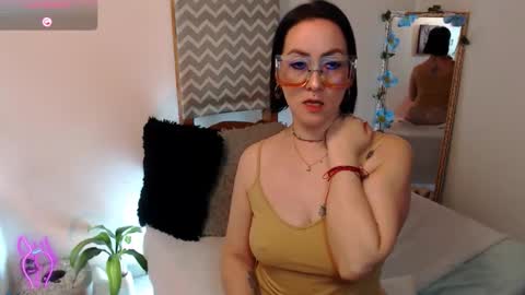 Kiara Bermont online show from 01.10.26