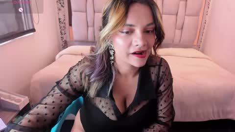 Snapshot of kiara_cruz__ chatting on 05.12.26 kiara Cruz online show from 05.12.26