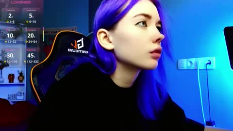 Kira online show from 11.10.25