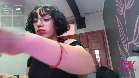 Snapshot of kiara_fox__ chatting on 04.23.26 KIARA FOX online show from 04.23.26