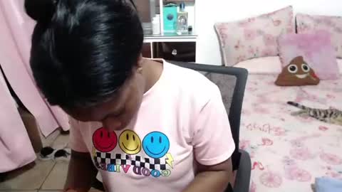 Snapshot of kiara_kaneel_40 chatting on 07.28.26 KANEEL online show from 07.28.26