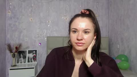 Snapshot of kiaracriegs chatting on 01.16.25 Kara online show from 01.16.25
