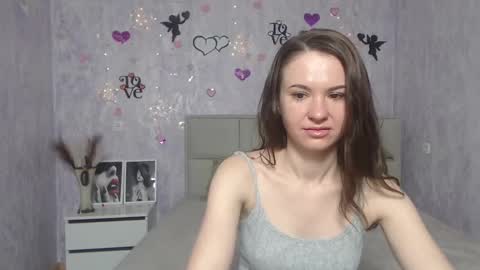 Snapshot of kiaracriegs chatting on 02.09.25 Kara online show from 02.09.25