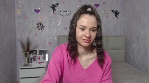Snapshot of kiaracriegs chatting on 03.02.25 Kara online show from 03.02.25