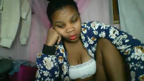 Snapshot of kiarah_69 chatting on 05.16.26 kiarah 69 online show from 05.16.26