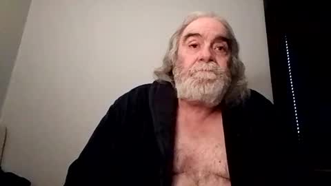 Snapshot of kickinme chatting on 03.05.25 KICKINME online show from 03.05.25