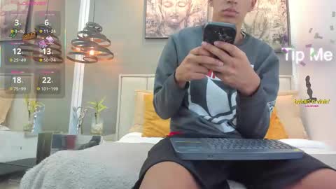 Kieran Derek online show from 11.18.25