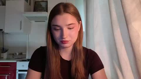 Snapshot of kierstentates chatting on 05.17.26 Ola my name is Lissa Lets hit 10 Thumbs Up together online show from 05.17.26