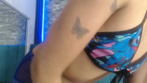 kihara_23 online show from 10.20.25