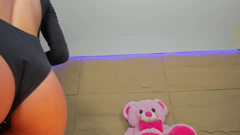 KIM COOPER online show from 02.22.25