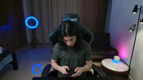 Snapshot of kikeruiz_19 chatting on 03.08.25 kikeruiz 19 online show from 03.08.25