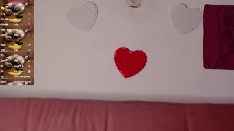 kIKI online show from 03.05.25