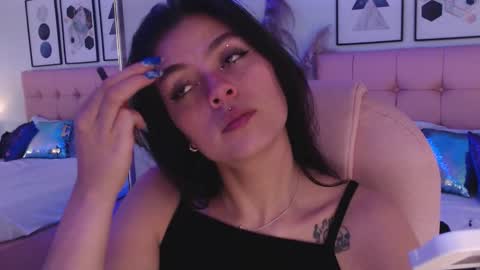 Snapshot of kiki_cams chatting on 03.12.26 kIKI online show from 03.12.26