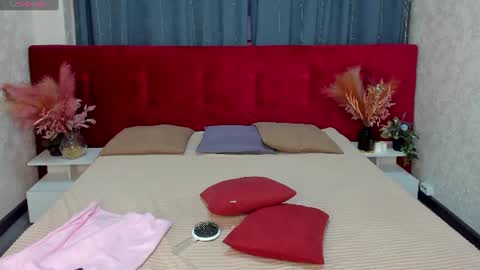Snapshot of kiki_shanel chatting on 07.05.26 Kiki online show from 07.05.26