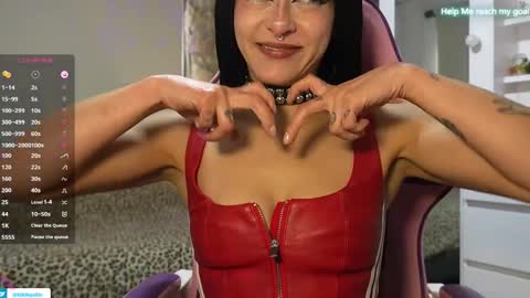 kiki online show from 11.12.25