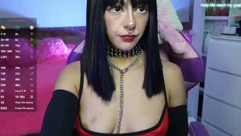 Snapshot of kikilepetite chatting on 07.03.26 kiki online show from 07.03.26