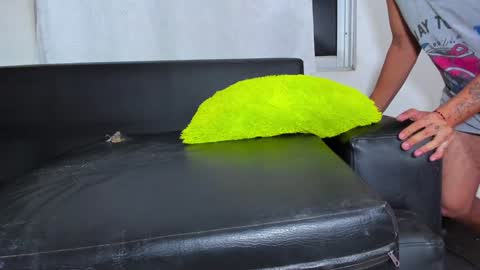 Snapshot of kikio_yu chatting on 12.12.24 kikio_yu online show from 12.12.24