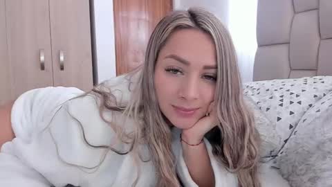 Ana      online show from 01.06.25