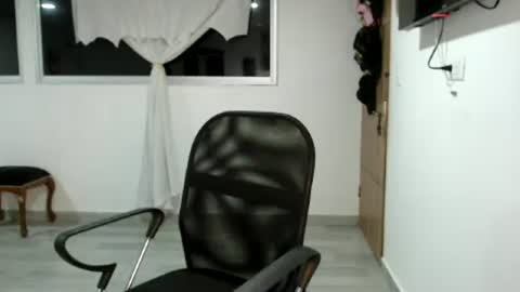 Snapshot of killey_saintss chatting on 06.25.26 Killey online show from 06.25.26