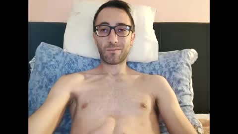 kingstoned online show from 09.23.25