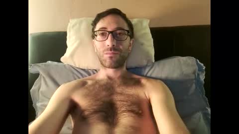 Snapshot of killua1993 chatting on 02.16.26 kingstoned online show from 02.16.26