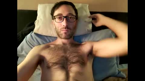 Snapshot of killua1993 chatting on 02.18.26 kingstoned online show from 02.18.26