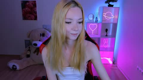 Snapshot of kim_boyd chatting on 01.25.25 kim_boyd online show from 01.25.25