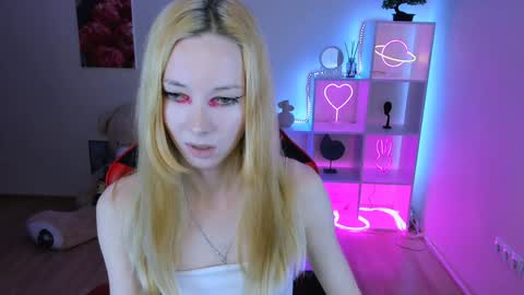 Snapshot of kim_boyd chatting on 01.31.25 kim_boyd online show from 01.31.25