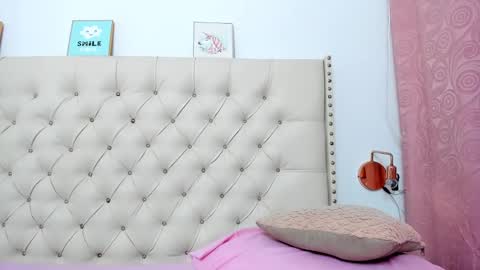 kim_eli online show from 02.09.25