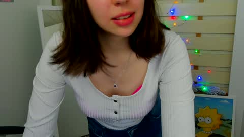 Snapshot of kim_go chatting on 12.15.24 Kim online show from 12.15.24
