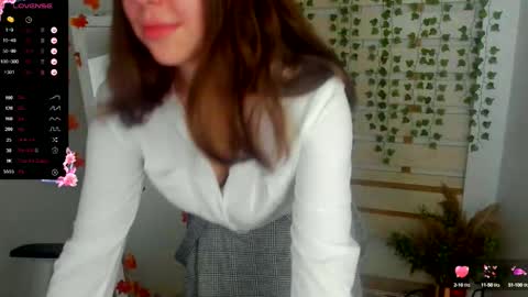 Snapshot of kim_go chatting on 10.08.25 Kim online show from 10.08.25