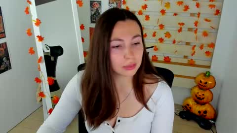 Snapshot of kim_go chatting on 10.19.25 Kim online show from 10.19.25