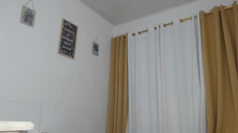 kim online show from 12.23.25