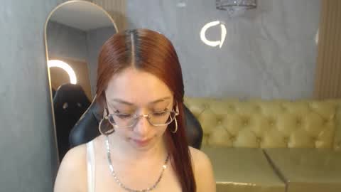 Kim online show from 12.21.25