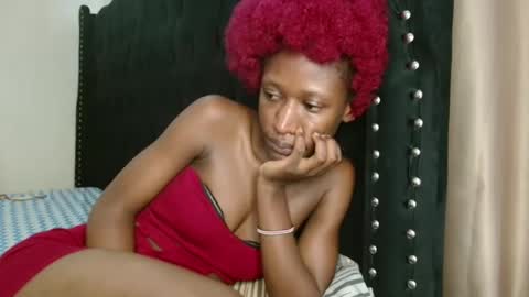 Snapshot of kimberly_chloe chatting on 02.25.26 Kimberly online show from 02.25.26