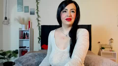 Snapshot of kimberly_lozano chatting on 05.07.26 Kimberly online show from 05.07.26