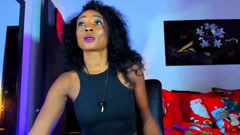 Snapshot of kimberlybanks2 chatting on 12.15.24 Kimberly Banks online show from 12.15.24