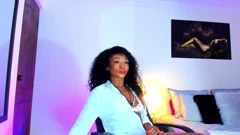 Snapshot of kimberlybanks2 chatting on 02.26.25 Kimberly Banks online show from 02.26.25