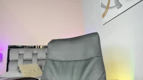 Snapshot of kimberlycoxxx chatting on 02.20.25 kimberly online show from 02.20.25