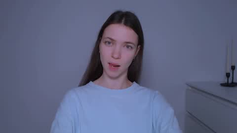 Snapshot of kimberlyhart_ chatting on 01.06.25 Kimberly online show from 01.06.25