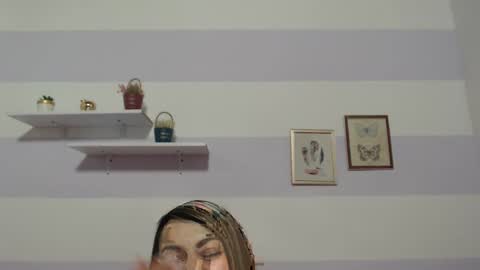 Kim  online show from 02.18.25