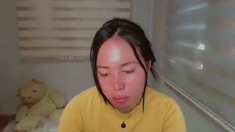 Snapshot of kimbratx chatting on 12.14.24 kimbratx online show from 12.14.24