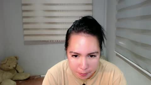 Snapshot of kimbratx chatting on 01.21.25 kimbratx online show from 01.21.25