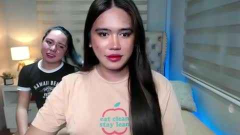 Snapshot of kimbratx chatting on 02.10.25 kimbratx online show from 02.10.25